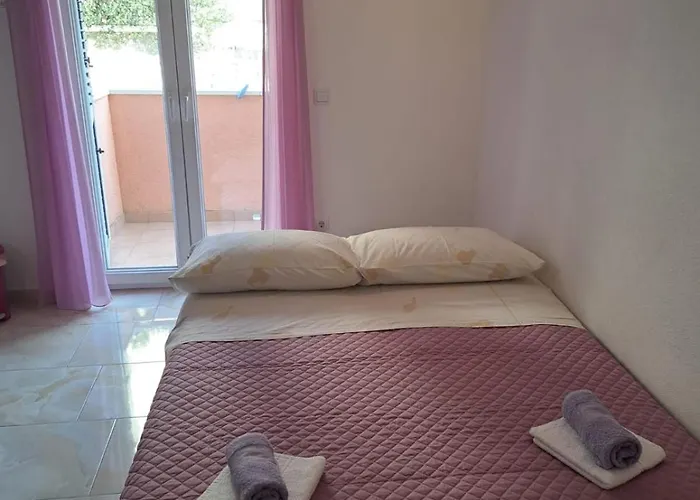 Sanda * Baška Voda